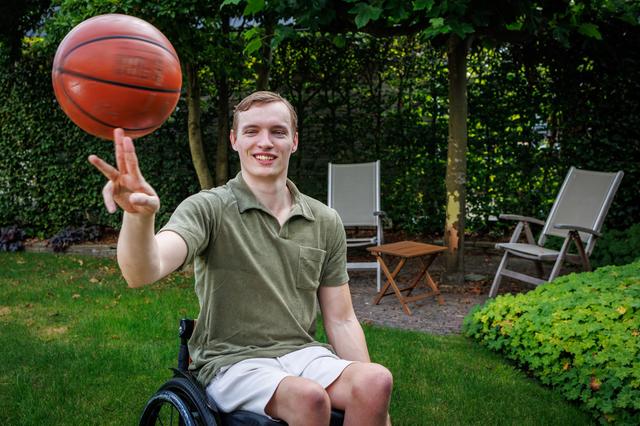 Voor rolstoelbasketballer Quinten Zantinge uit Havelte viel er onlangs toch nog wat te juichen: ‘Het