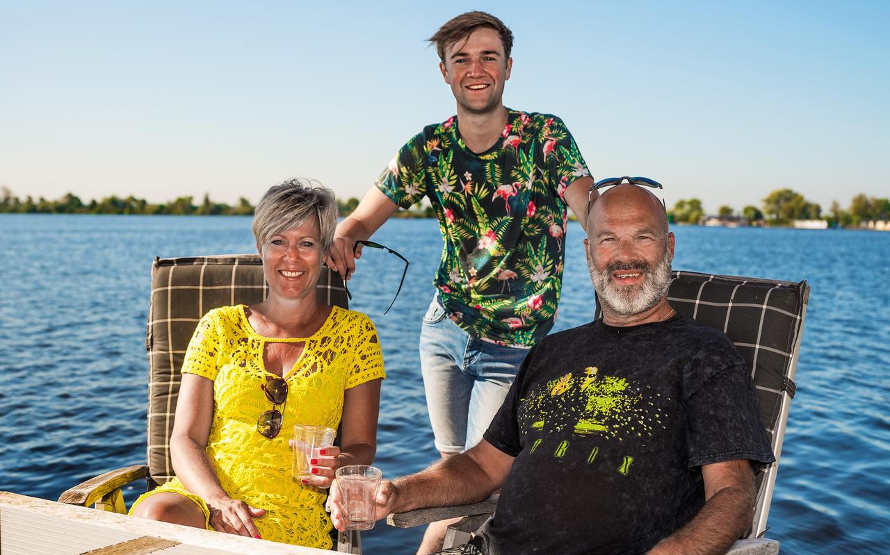 Romy, Appie en zoon Coen. Romy, Appie en zoon Coen.
