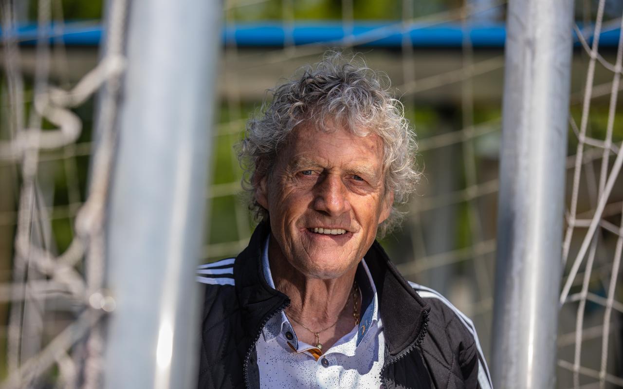 Kees Kist, oud-profvoetballer. Speelde twee keer met het Nederlands elftal op het EK. Kees Kist, oud-profvoetballer. Speelde twee keer met het Nederlands elftal op het EK.