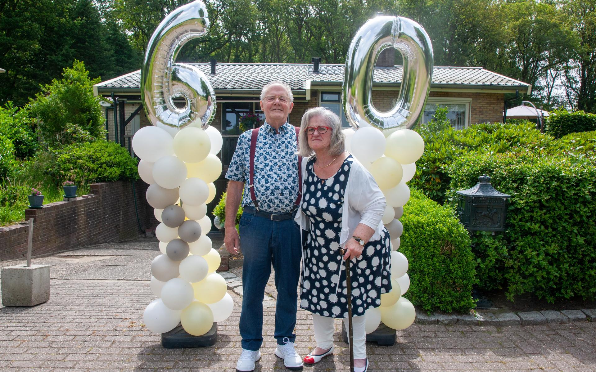 Henk en Alie uit Witteveen zijn al 60 jaar in harmonie samen - Steenwijker Courant