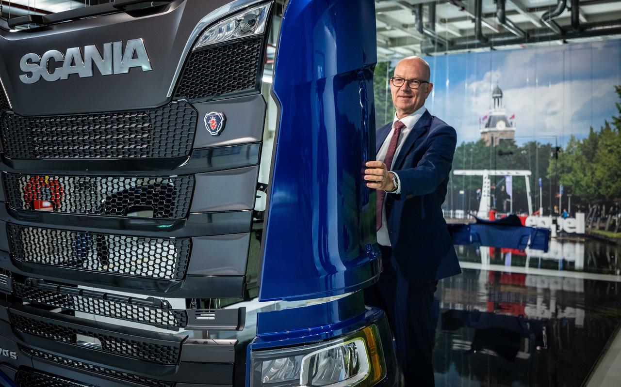 Managing Director Erik de Gilde bij een 'Scania gezicht'. Managing Director Erik de Gilde bij een 'Scania gezicht'.
