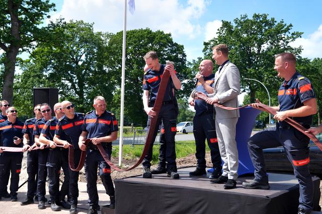 Feestelijke (en warme) opening van splinternieuwe brandweerkazerne in Havelte