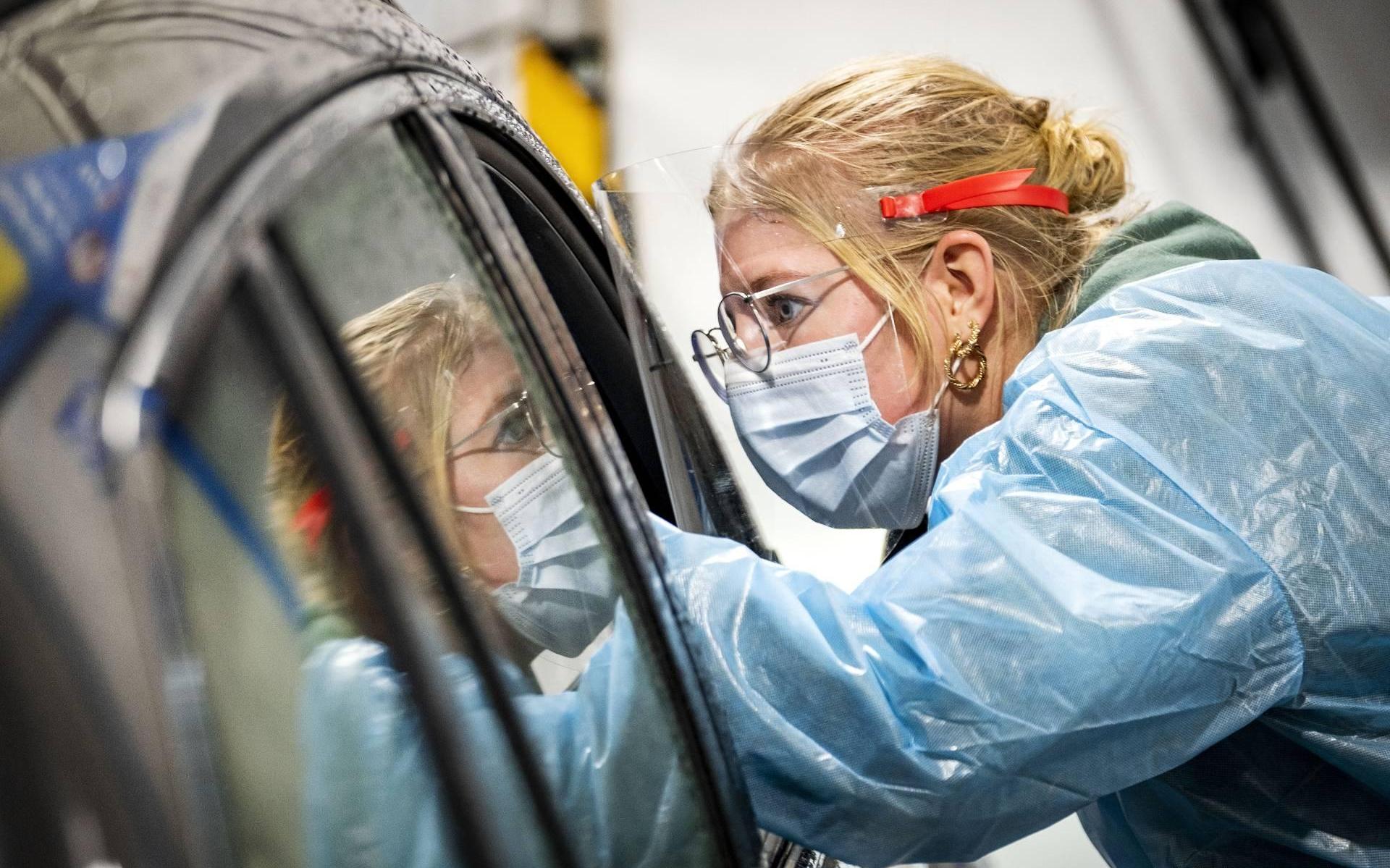 RIVM meldt 13.331 positieve coronatests, gemiddelde daalt