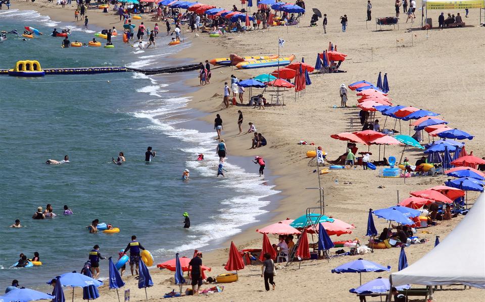De vakantieganger komt in Europa een lappendeken aan inreis-eisen tegen. Eén Europees beleid is nooit van de grond gekomen.