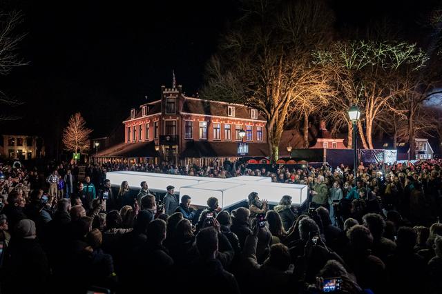 Lees en kijk terug: hoe 6000 bezoekers op de Kleine Brink in Dwingeloo genoten van The Passion