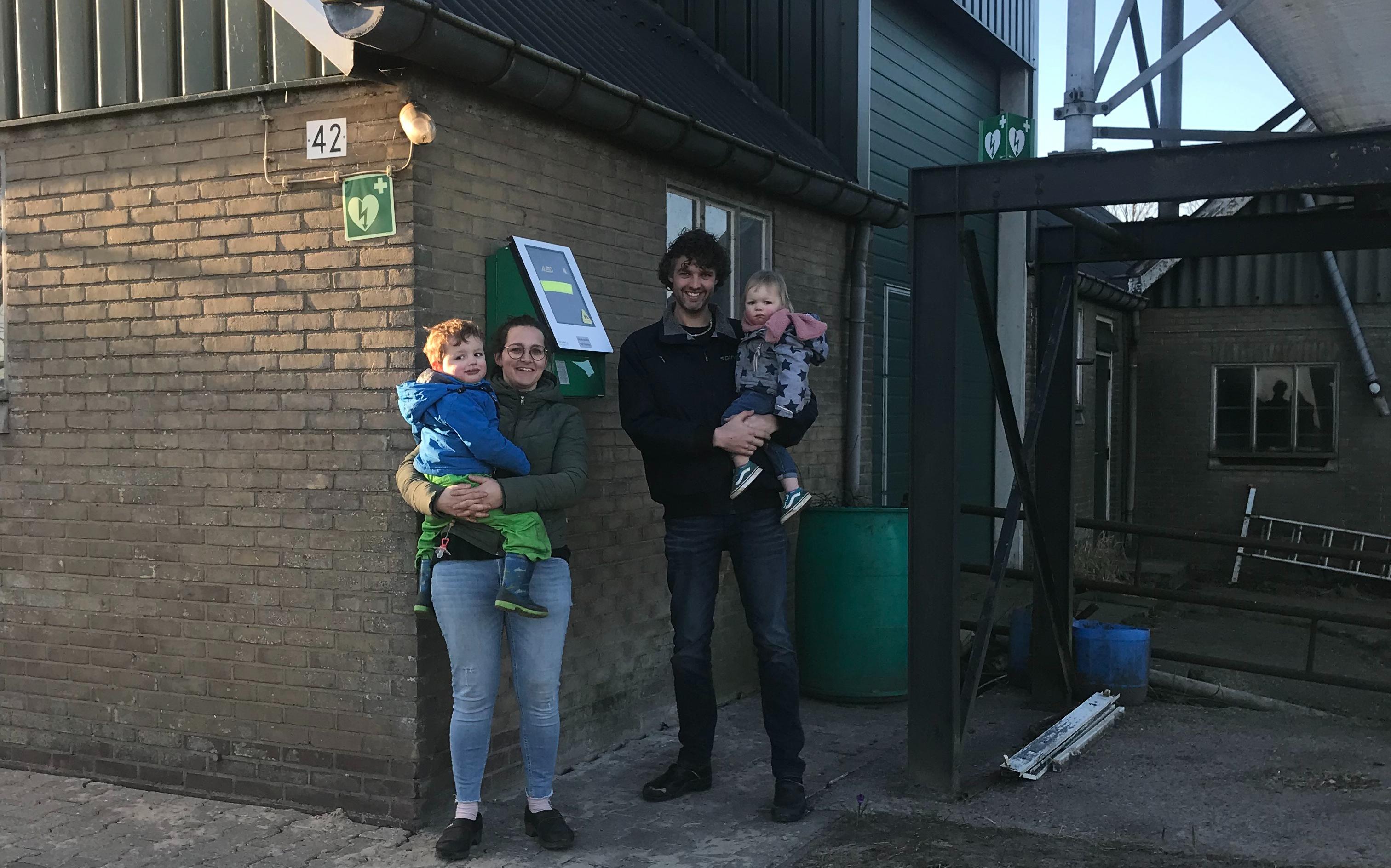 Blesdijke plaatst vijfde AED. Momenteel wonen er in het dorp veertig gecertificeerde burgerhulpverle
