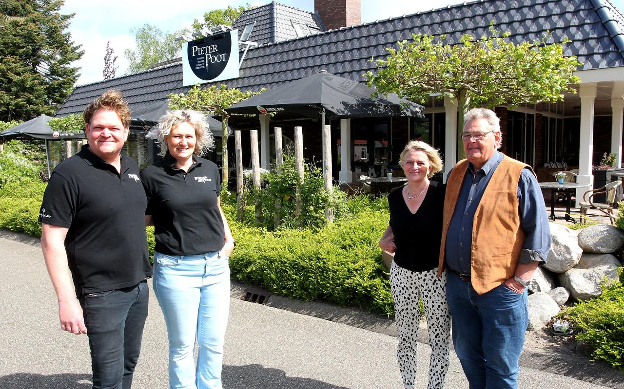 Restaurant Lawerman bestaat 50 jaar. Restaurant Lawerman bestaat 50 jaar.