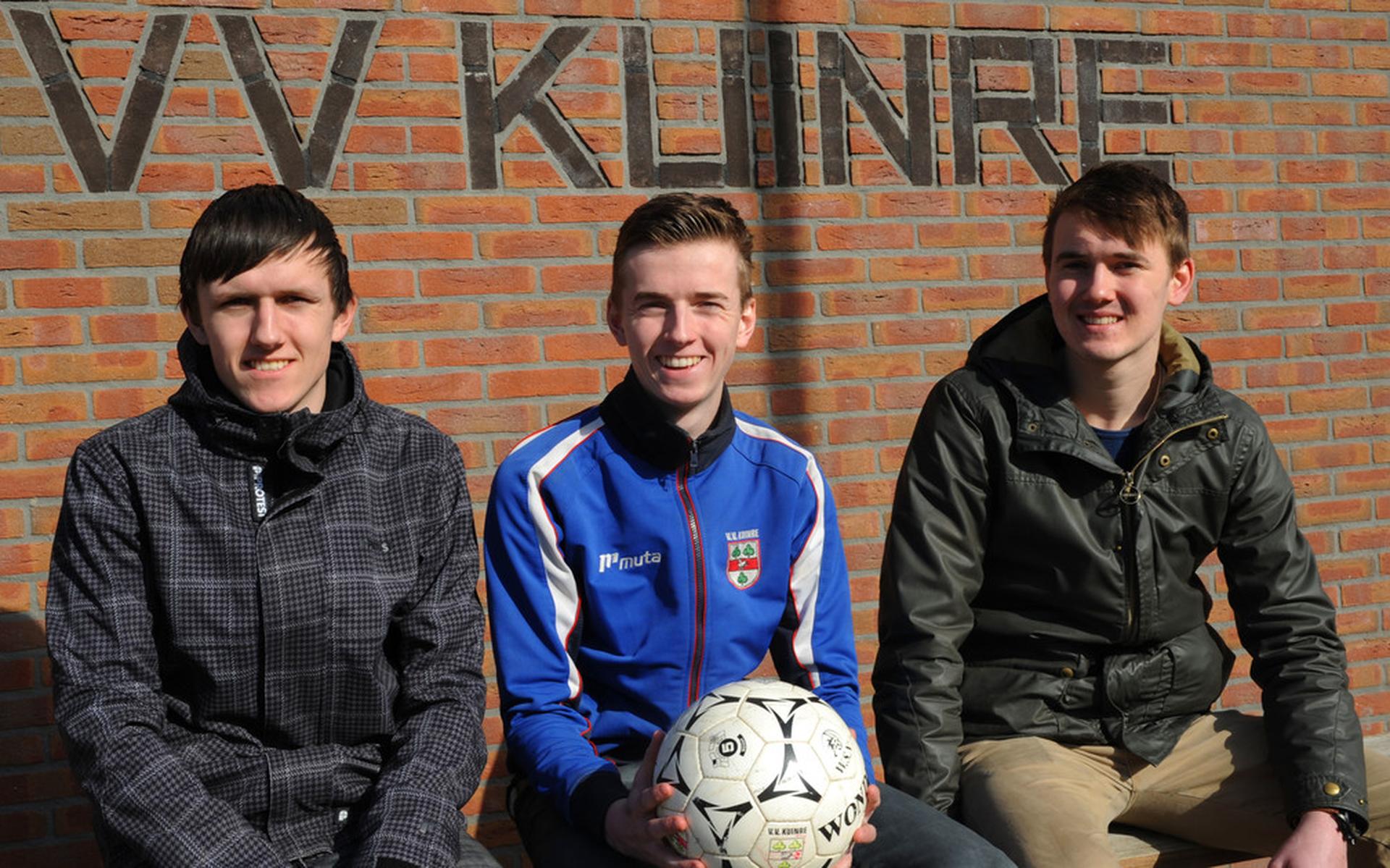 Broers Hendriksen op hun plek bij vv Kuinre