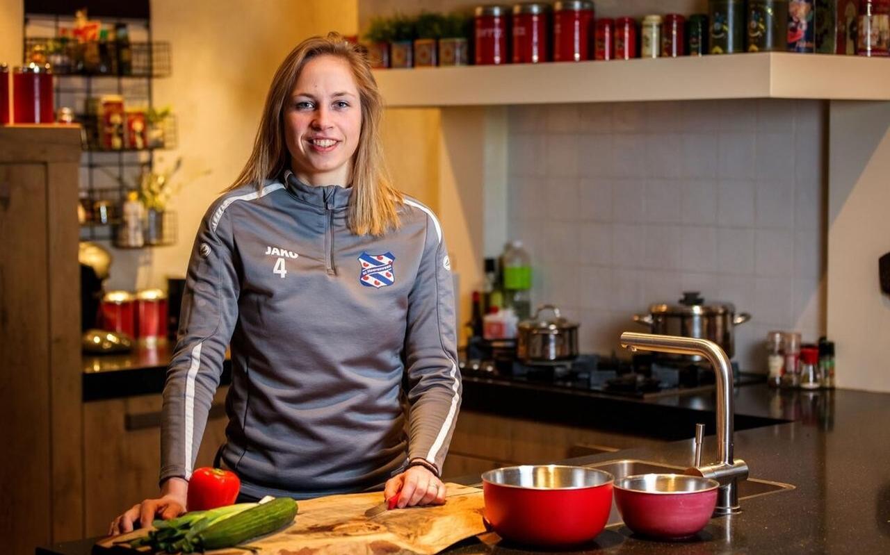Elze Huls: ‘Van koken word ik rustig.’ Elze Huls: ‘Van koken word ik rustig.’