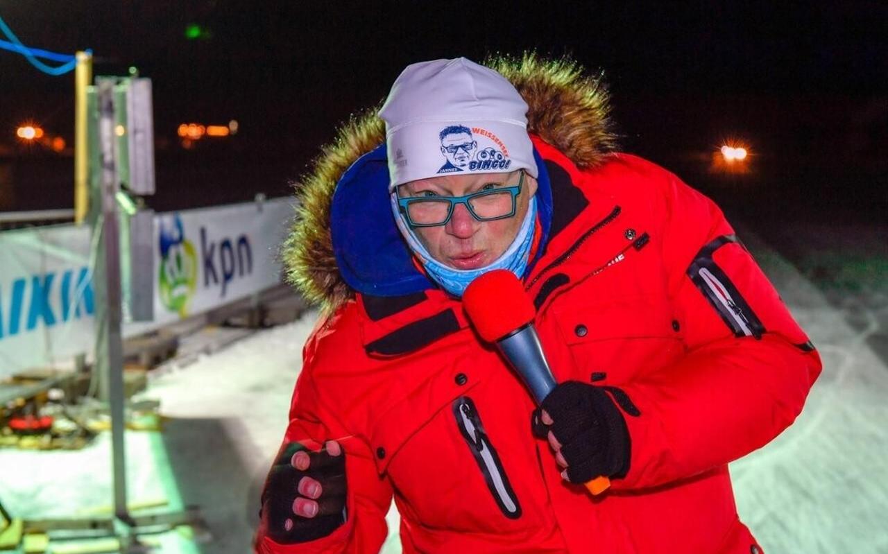 Speaker Jannes Mulder actief op de Weissensee. Maar ook daar ging dit jaar vanwege corona het kruis over. „Normaal gesproken had ik nu in Oostenrijk gezeten.” Speaker Jannes Mulder actief op de Weissensee. Maar ook daar ging dit jaar vanwege corona het kruis over. „Normaal gesproken had ik nu in Oostenrijk gezeten.”