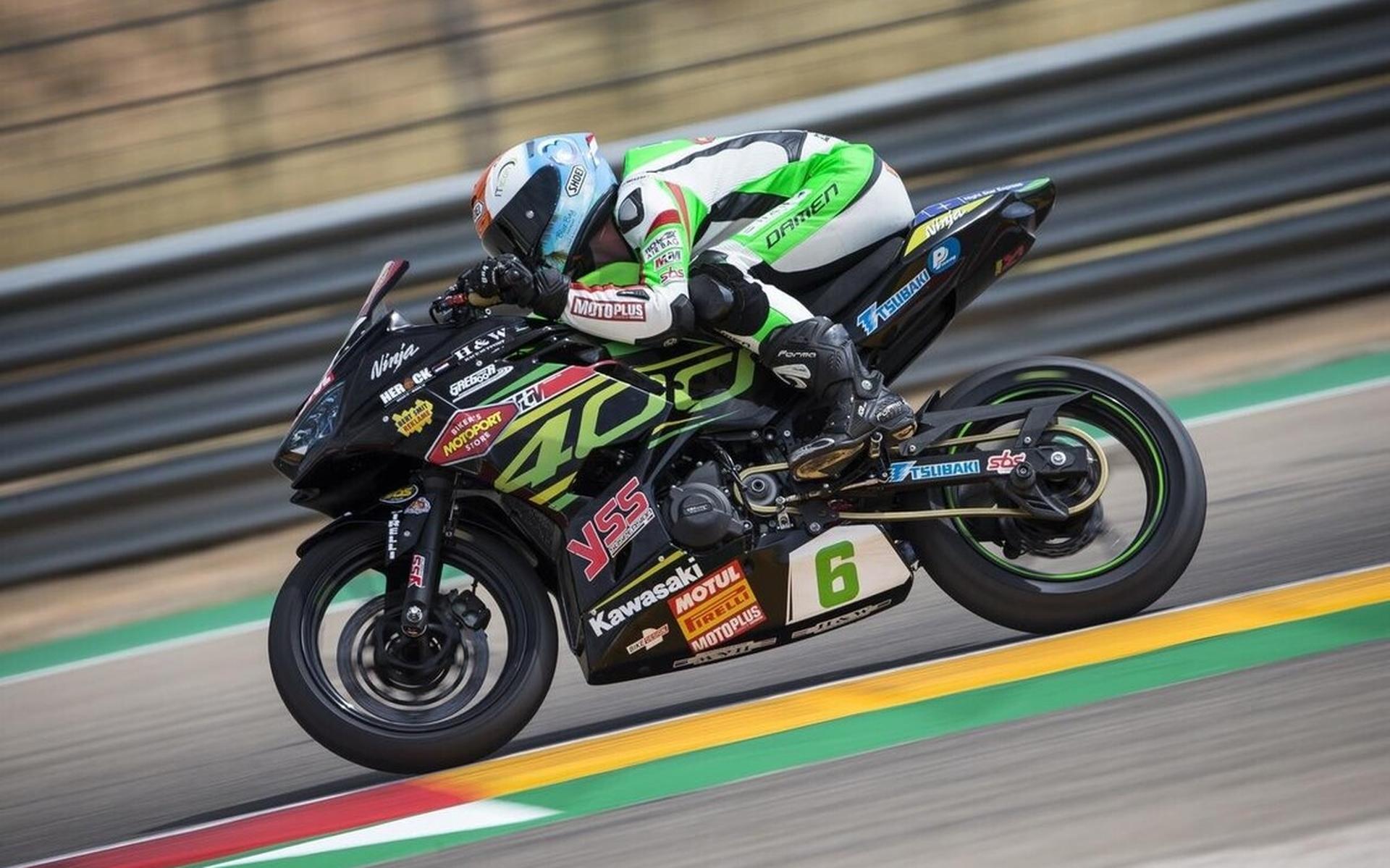 Jeffrey Buis heeft WK titel Supersport 300 klasse voor het grijpen: 'Zilver is al binnen, maar ik ga