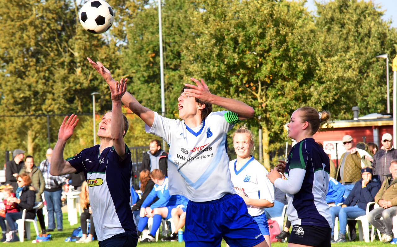 Korfbalvereniging Noveas zoekt versterking voor in het bestuur en een nieuwe voorzitter. Korfbalvereniging Noveas zoekt versterking voor in het bestuur en een nieuwe voorzitter.