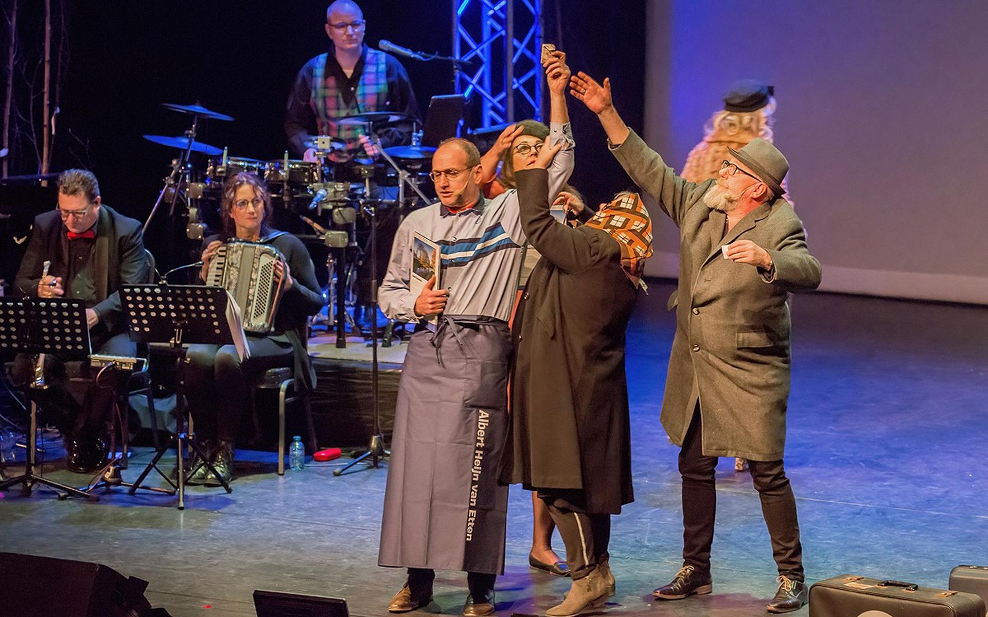 De cabaretgroep Terug naar Steenwijk.