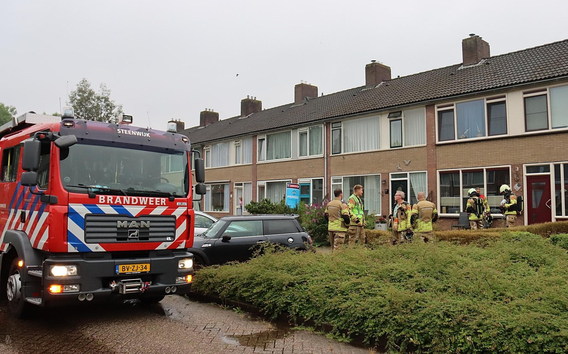 Bij aankomst van de brandweer van Steenwijk werd de woning geïnspecteerd door de brandweerlieden middels een warmtebeeldcamera. 