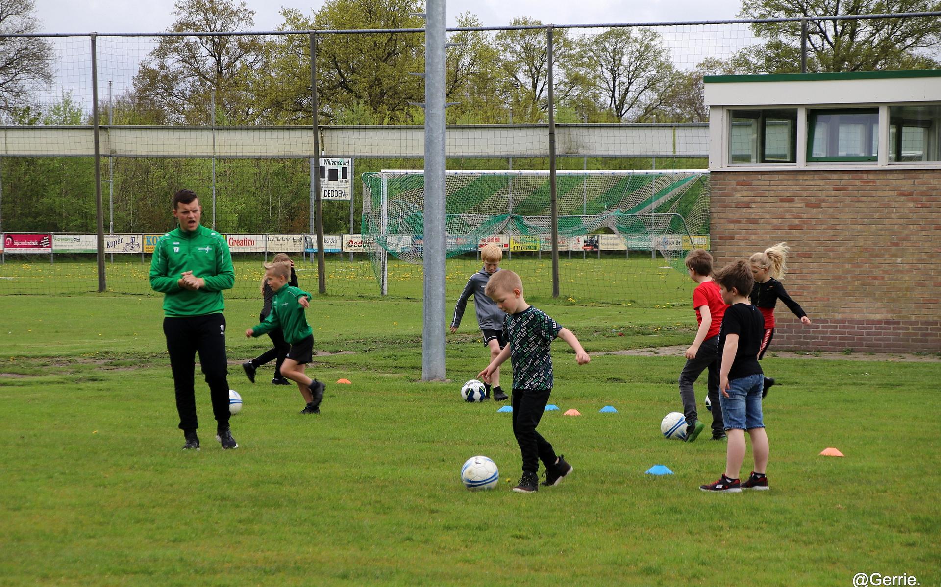 VV Willemsoord zoekt samenwerking met de Generaal van den Boschschool - Steenwijker Courant