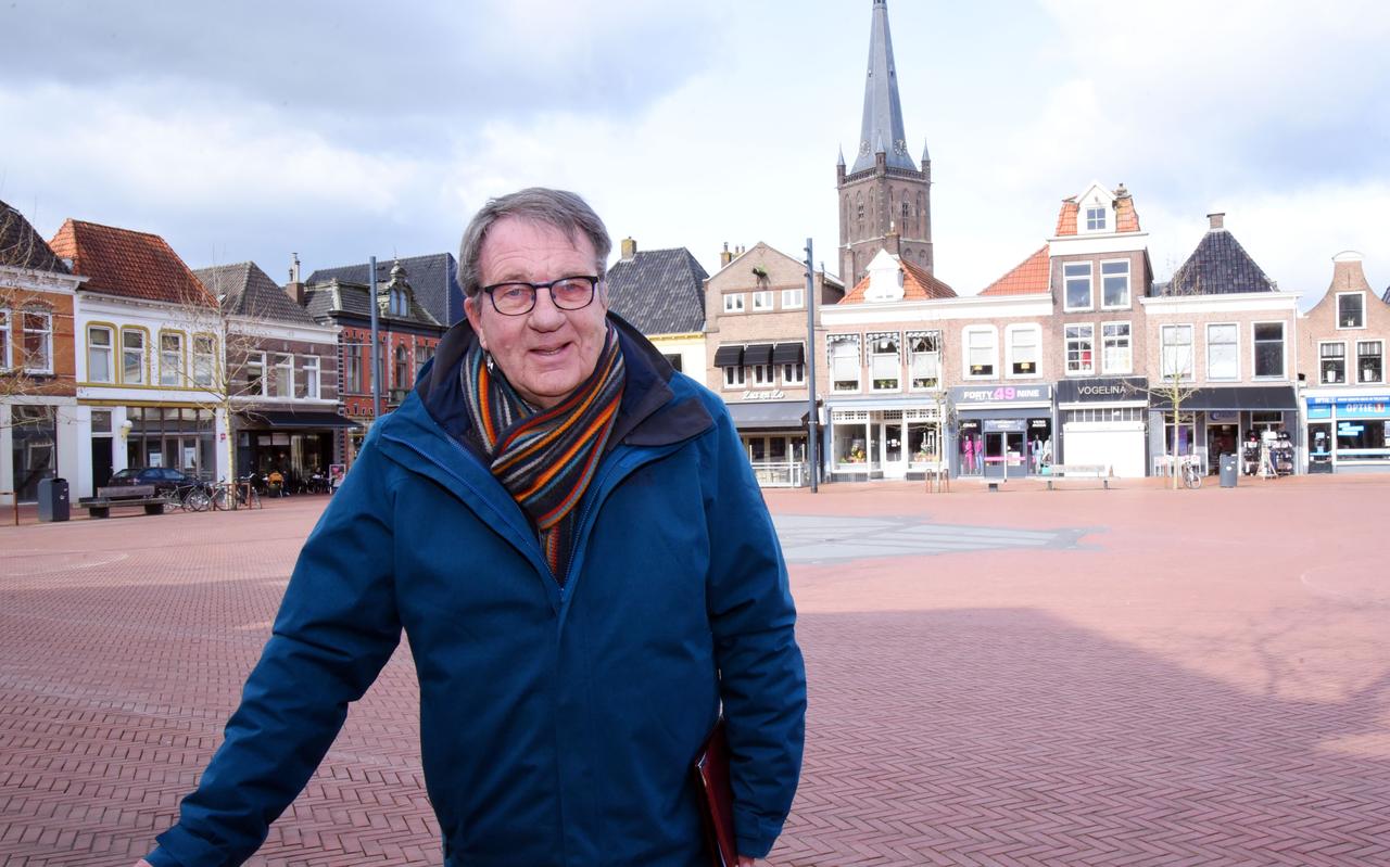 Ook Henk Ymker is als geboren Steenwijker hartstikke trots op de Steenwijker Toren. Ook Henk Ymker is als geboren Steenwijker hartstikke trots op de Steenwijker Toren.