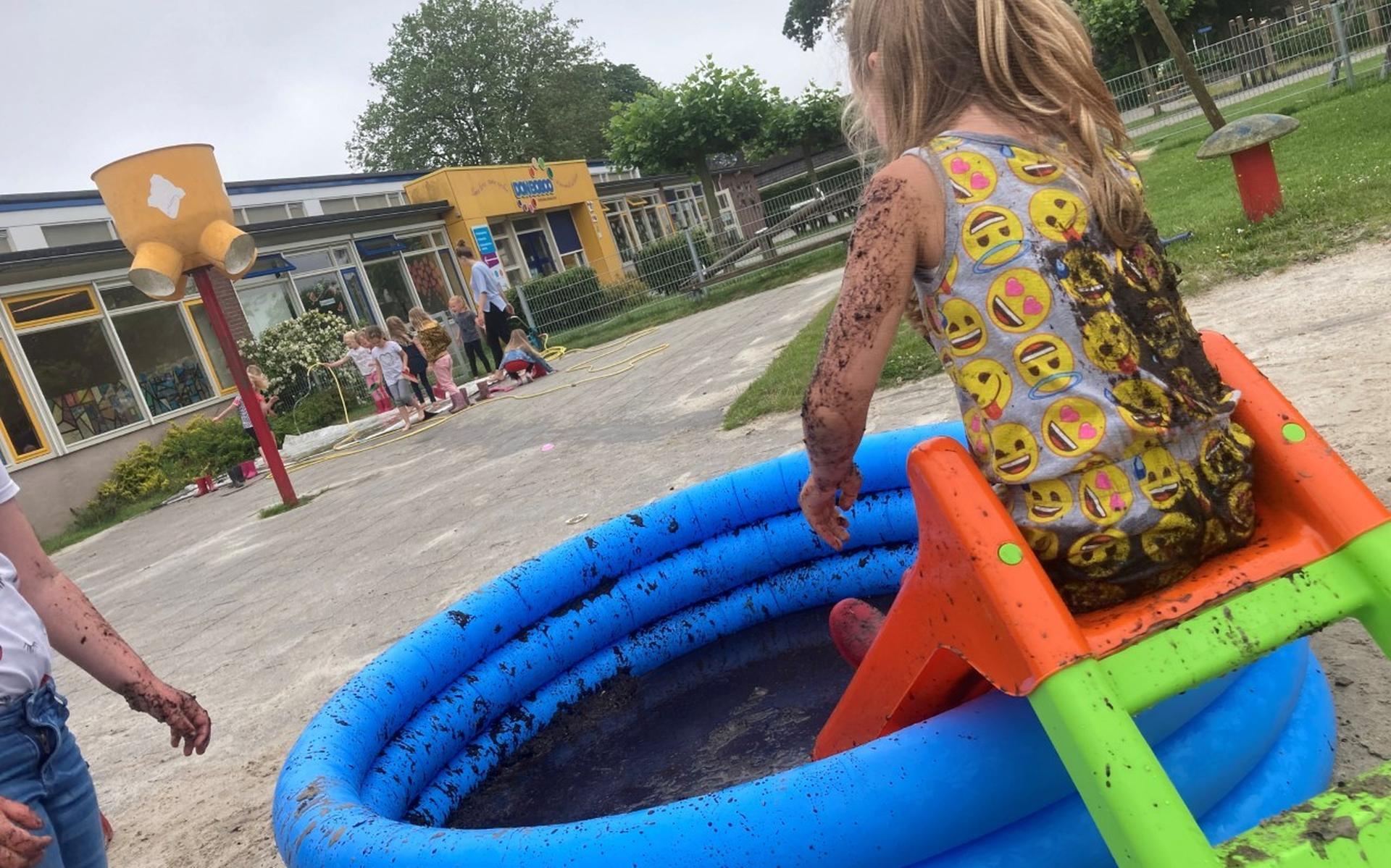 ModderDag op de Don Bosco: vies worden is juist de bedoeling en ook nog eens goed voor de ontwikkeli