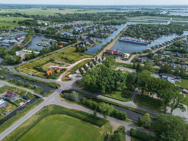 Landbouwer bang voor vernatting door uitbreiding bij villapark in Giethoorn