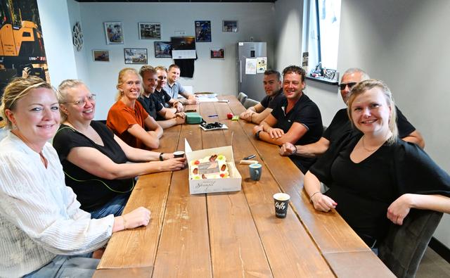 Taart van de Week voor ‘de stratenmakers van Otten’