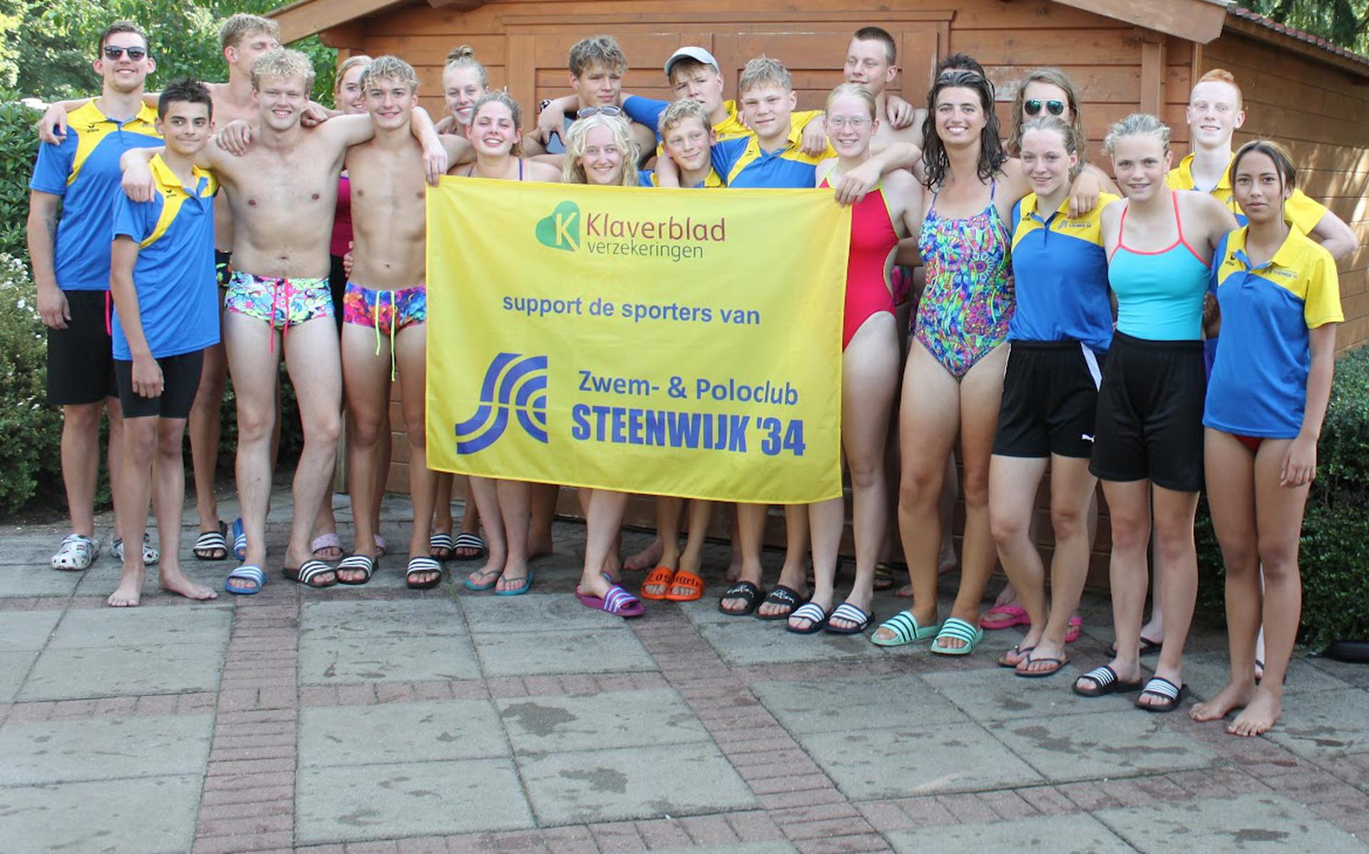 Steenwijk’34-Schwimmer holten in Deutschland 65 Medaillen: „Ein wunderbarer Start gleich hinter der Grenze“