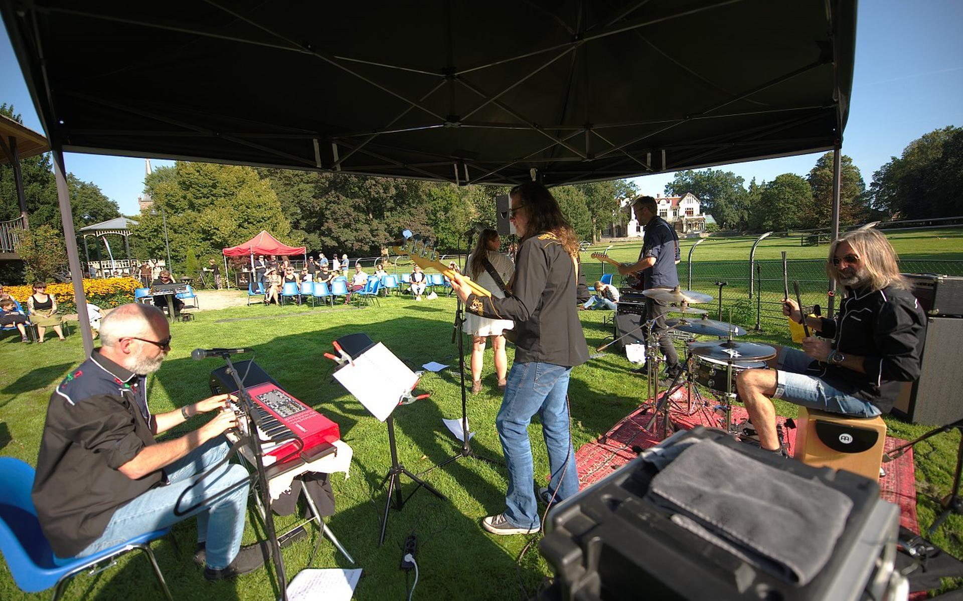 September editie van het open podium in park Rams Woerthe in Steenwijk. 