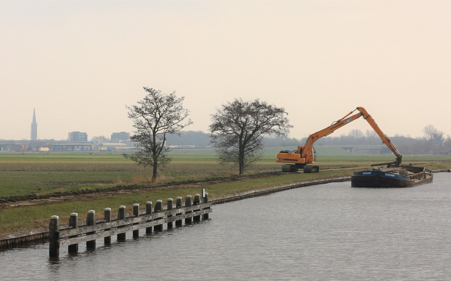 Reconstructie fietspad langs kanaal - Steenwijker Courant