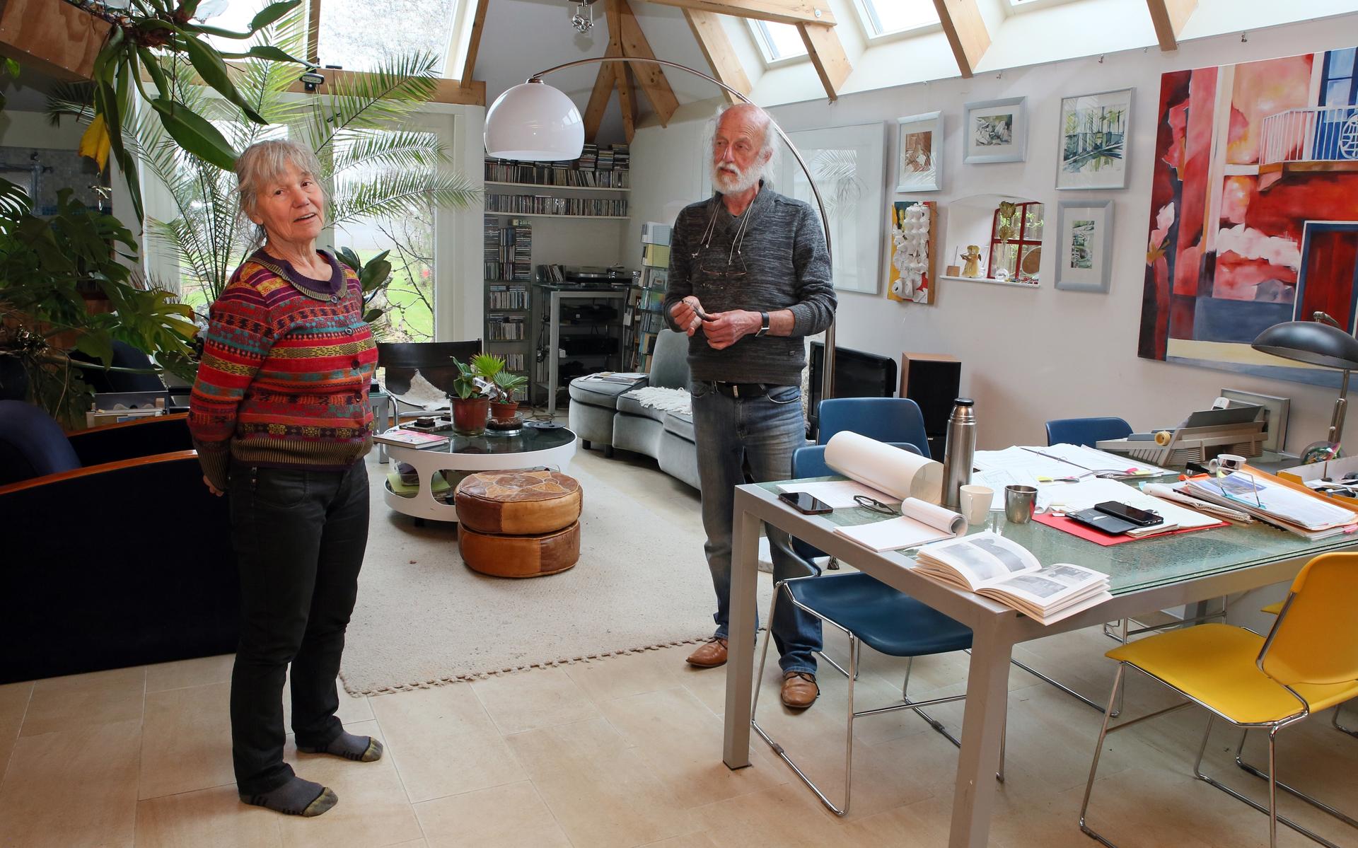 Zeventigers John en Nora belanden in een nachtmerrie in Steenwijkerwold. Ze voeren al jaren strijd m