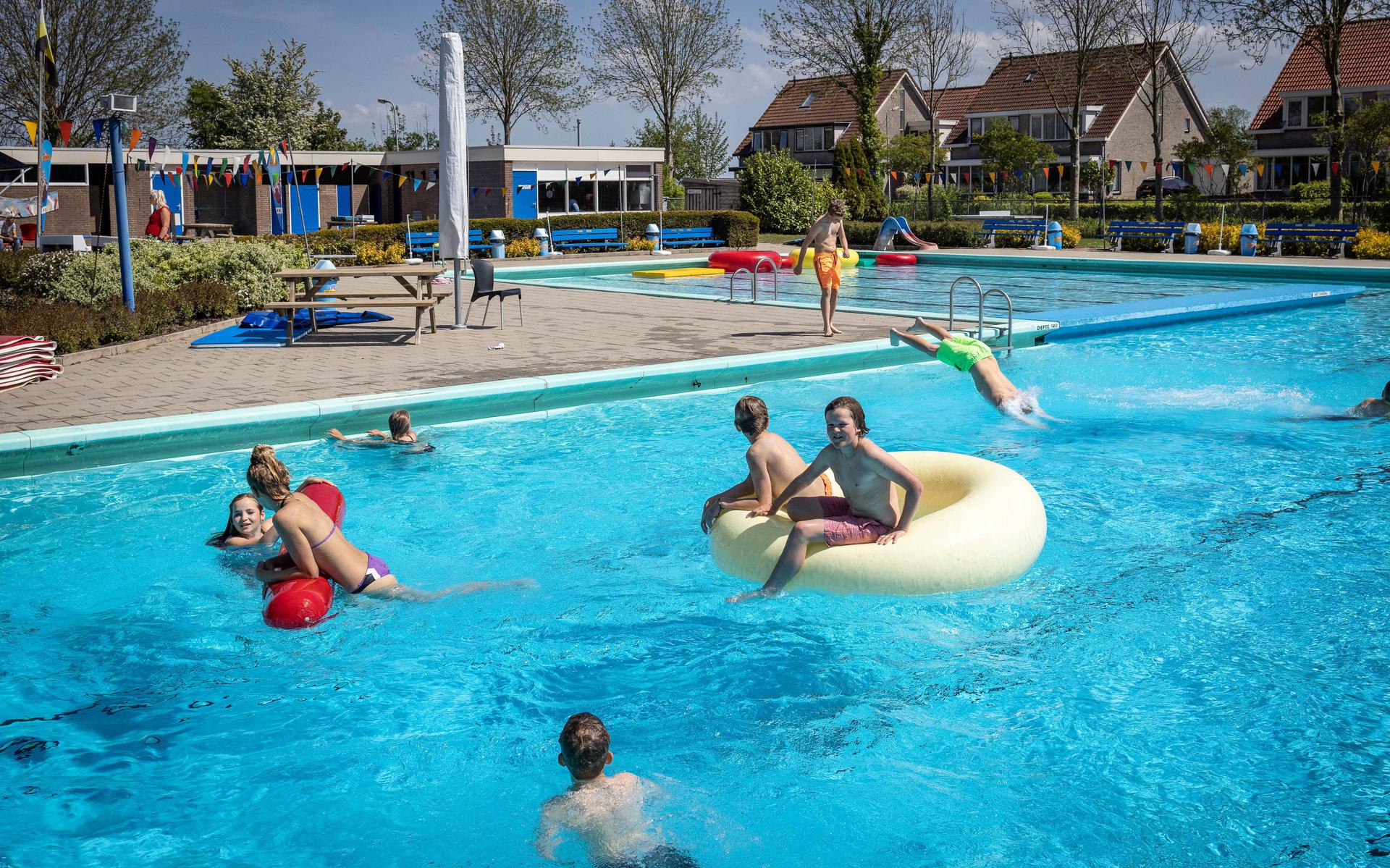 Het zwembad in Blokzijl.
