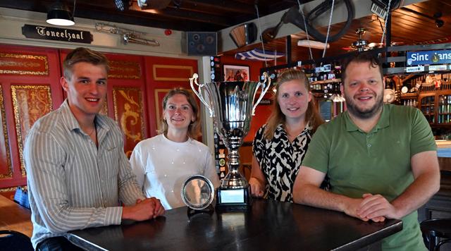 Folkert Munsterman blies café Gelderingen met voetbaltoernooi nieuw leven in: Steenwijkerwold en dez