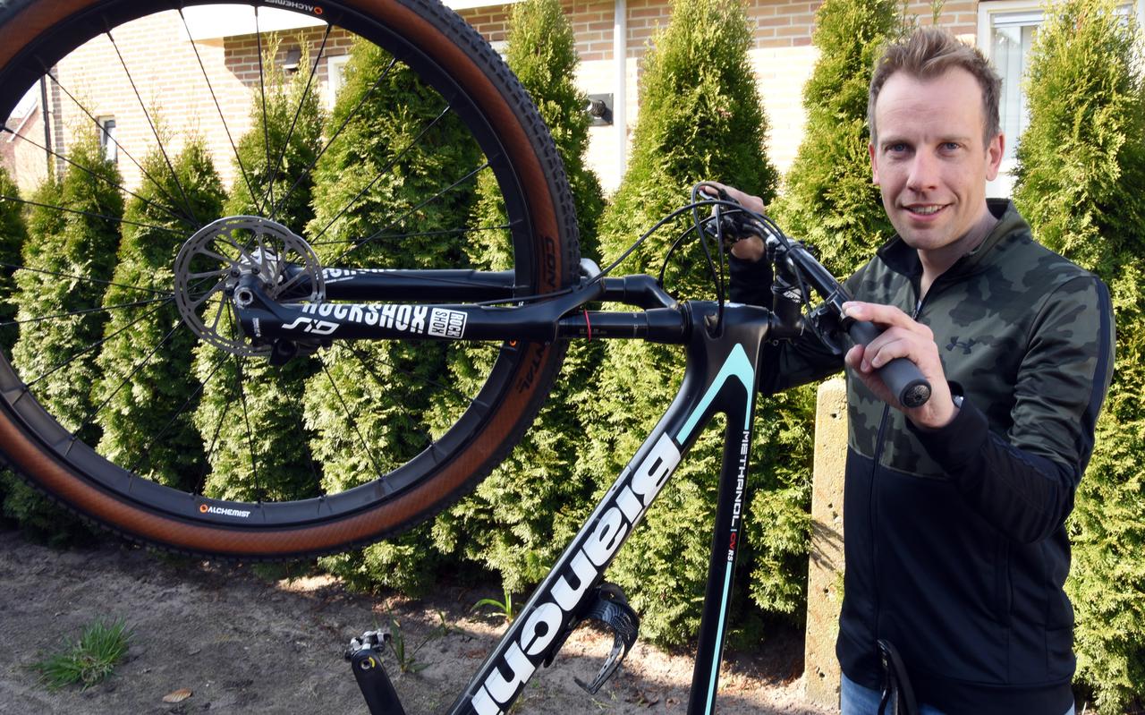 Johan Steenbeek hoopt straks weer van het mountainbiken te kunnen genieten. 