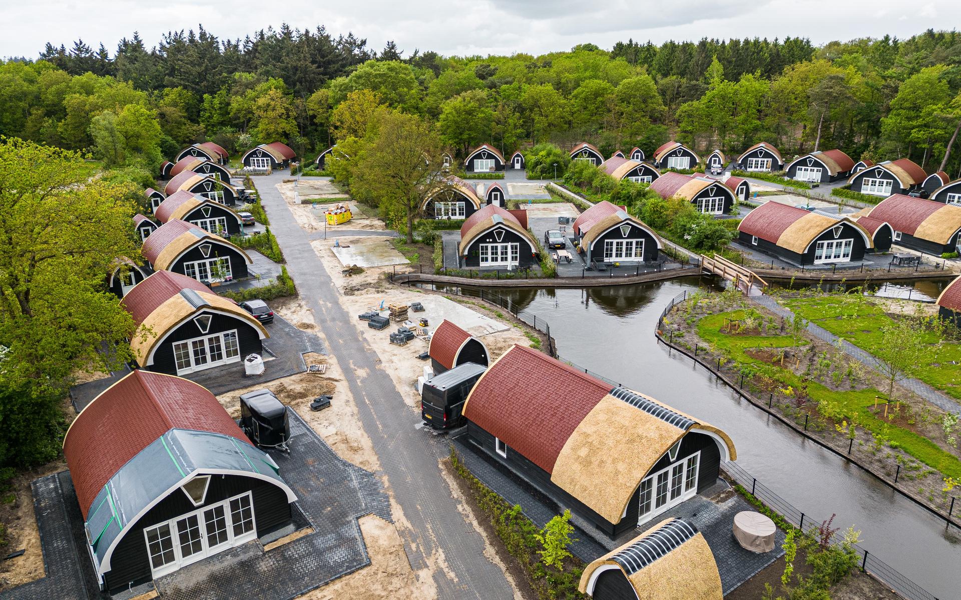 De gebouwde cottages.