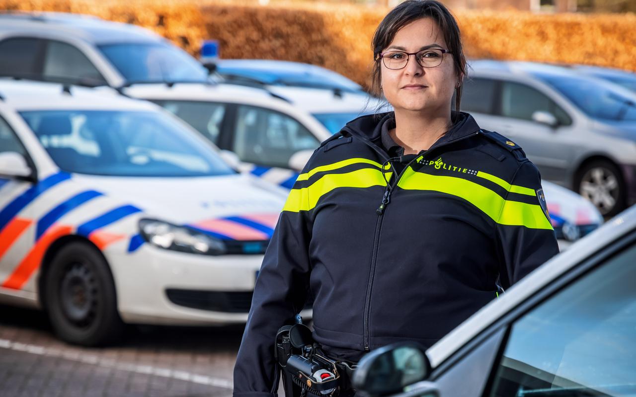 Korpschef Laura Gosewisch is blij dat de roep om meer politie door burgemeester Rob Bats wordt aangekaart in Den Haag. Korpschef Laura Gosewisch is blij dat de roep om meer politie door burgemeester Rob Bats wordt aangekaart in Den Haag.