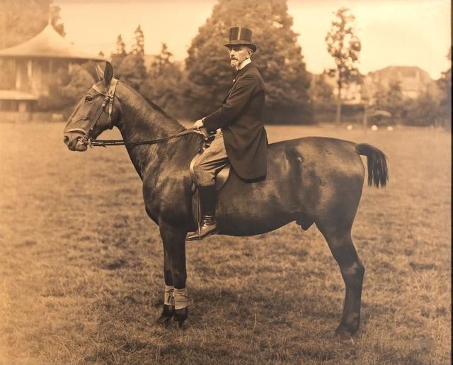 Beeld uit het verleden: Charles Moen (1879-1957) kunstschilder en musicus