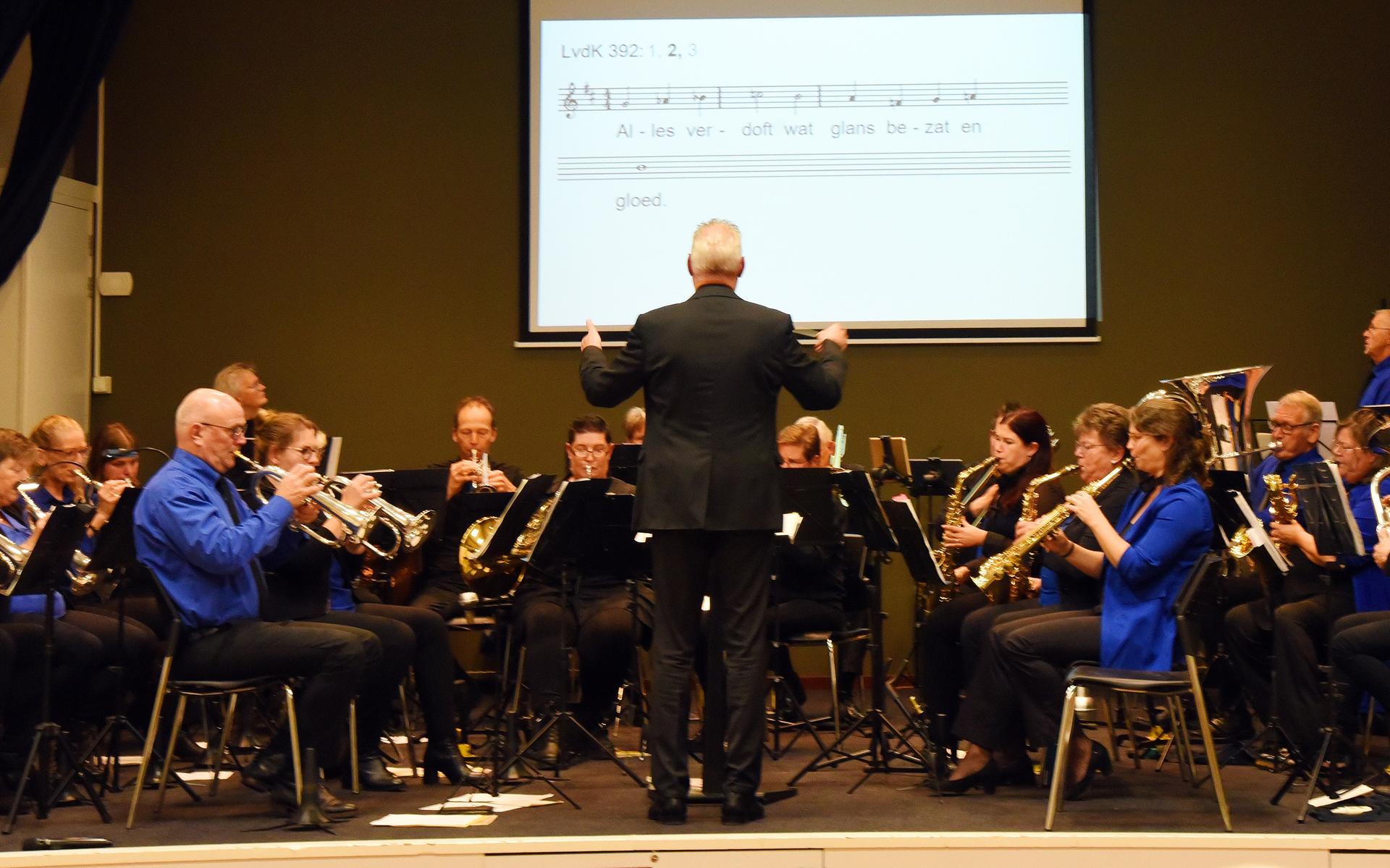 ‘Spanning is toch echt wel voelbaar’. Orkest De Bazuin geeft een najaarsconcert in Grote Kerk van Bl