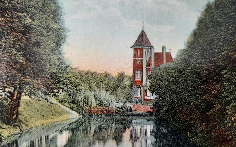 Ingekleurde foto van Villa Zonnehoek in 1909.