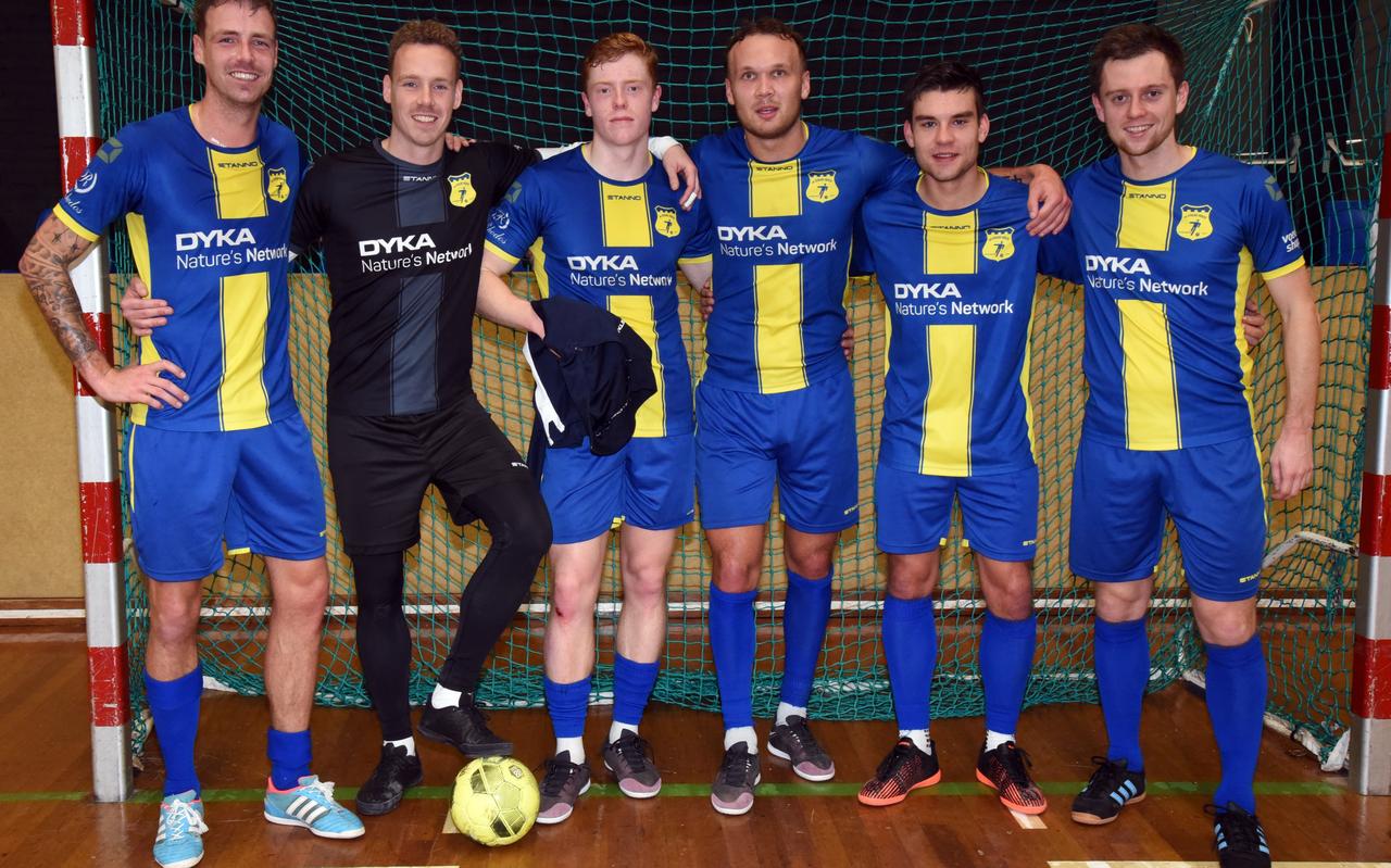 Het team van Olde Veste 1 was in de finale een flinke maat te groot voor de clubgenoten van Olde Veste 2. Het team van Olde Veste 1 was in de finale een flinke maat te groot voor de clubgenoten van Olde Veste 2.