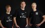 De studenten Stan Drijfhout, Steven Vrolijk en Jasper Hoeve, in de T-shirts die hun studentenonderneming SQRL-design maakt. 
