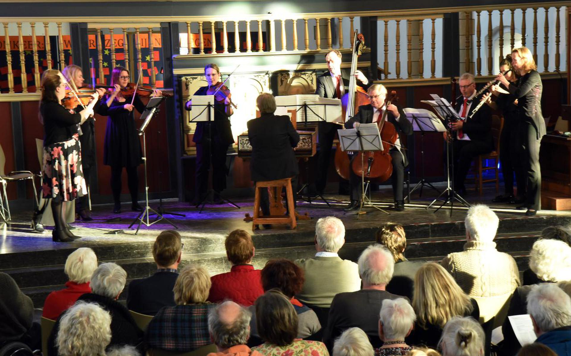 Het Ensemble  Himmelsburg tijdens een Bachconcert in de Grote Kerk Steenwijk.