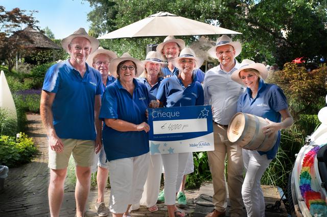 Haringparty Business Club Steenwijkerland levert 5000 euro op voor Make-A-Wish