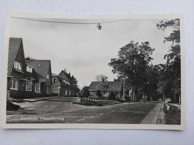 Beeld uit het verleden: Hoek Meppelerweg - Prins Bernhardstraat